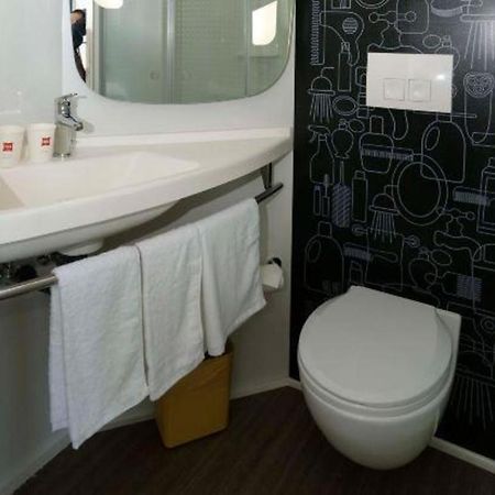 Отель Ibis Kunming Beijing Rd Экстерьер фото