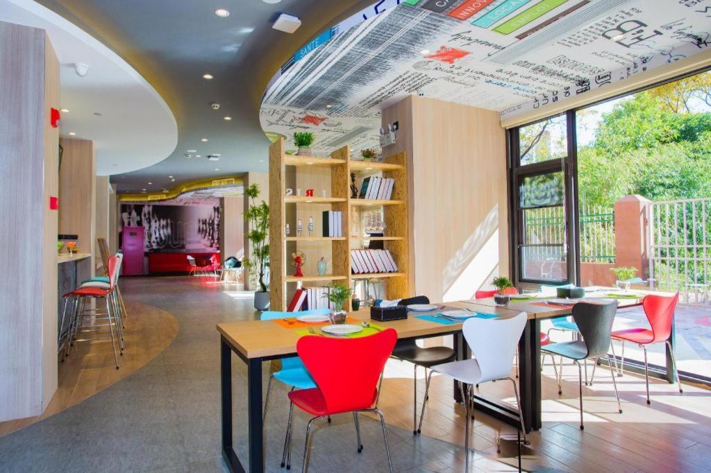 Отель Ibis Kunming Beijing Rd Экстерьер фото